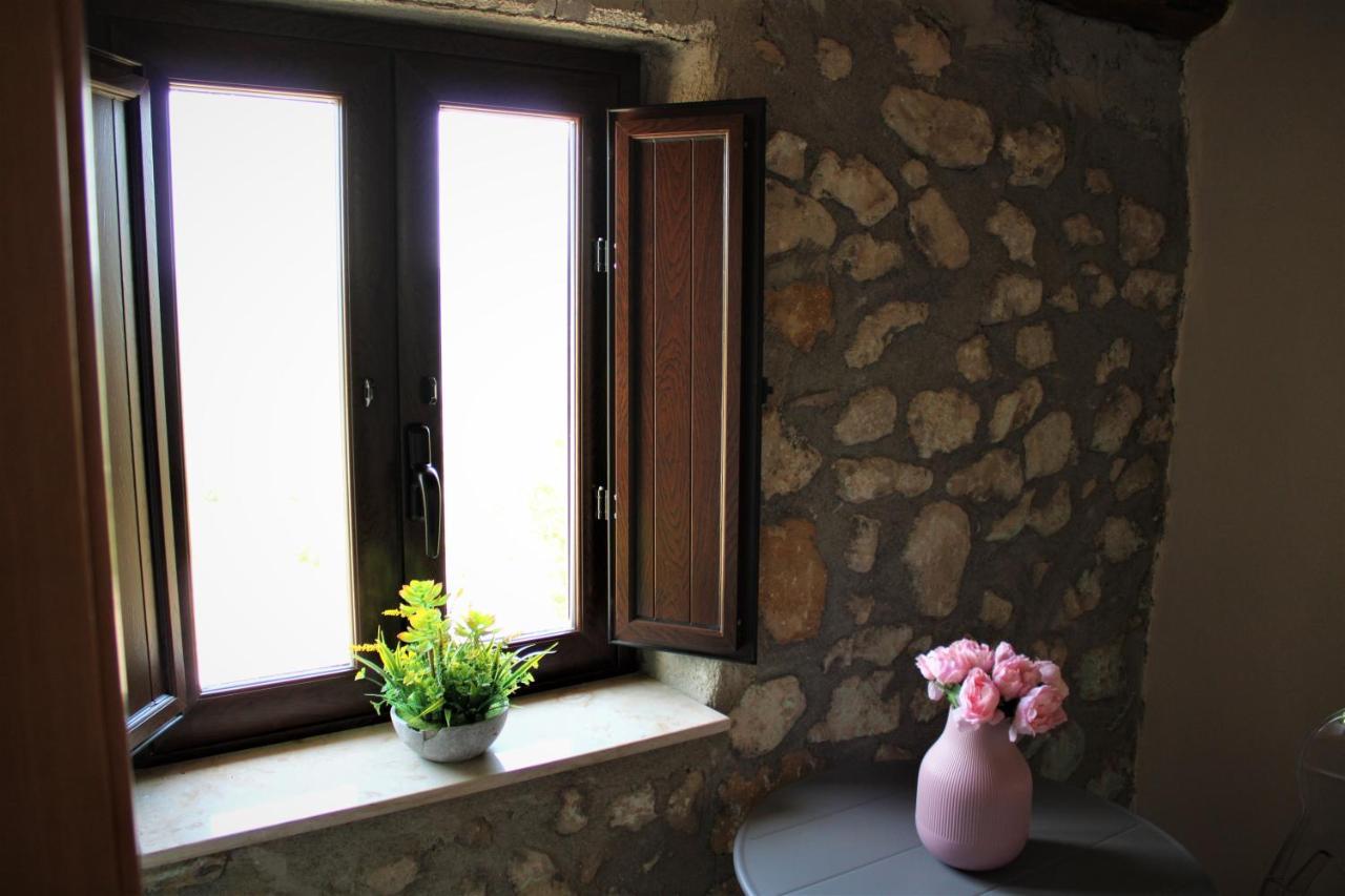 ホテル Roba Albanisi Aragona エクステリア 写真